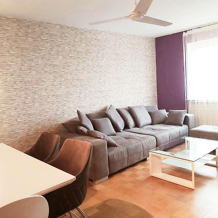 Appartement Penthouse "Marc Aurel" - Greatview, Wifi & Netflix à Schweinfurt Extérieur photo